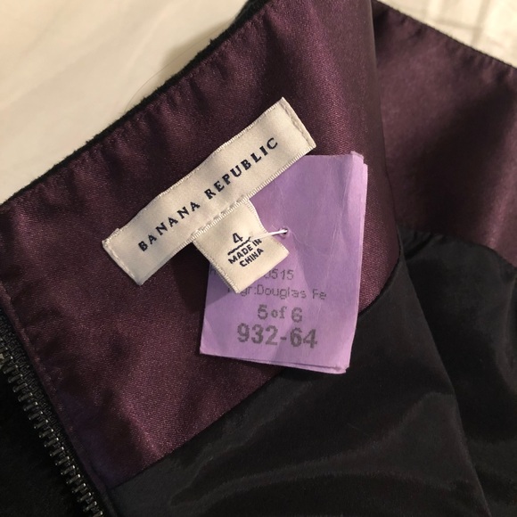 Banana Republic Wool Pencil Skirt Exposed Back Zip - Picture 4 of 4